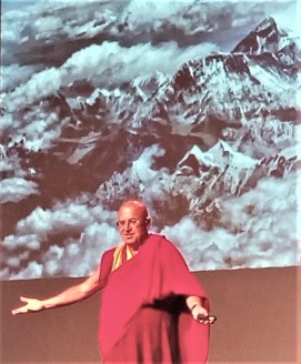 38049947_2110382915902177_4274554832565567488_n